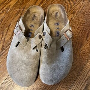 Birkenstock Boston taupe size 40/9.5